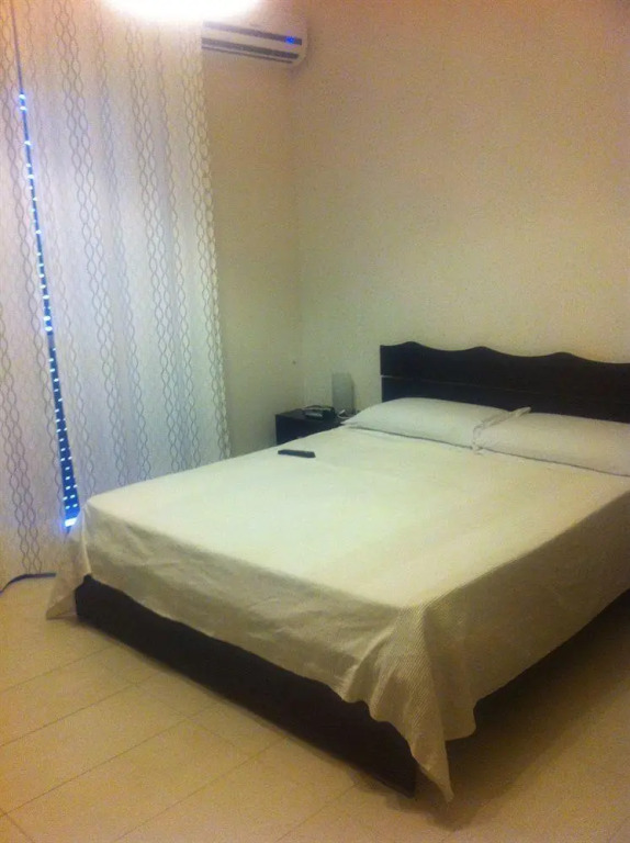Bed & Breakfast H24