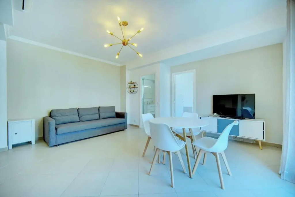 IMMOGROOM - Terrace - AC - 2 bedrooms - City center