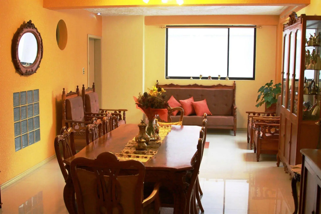Chez Elena Guesthouse