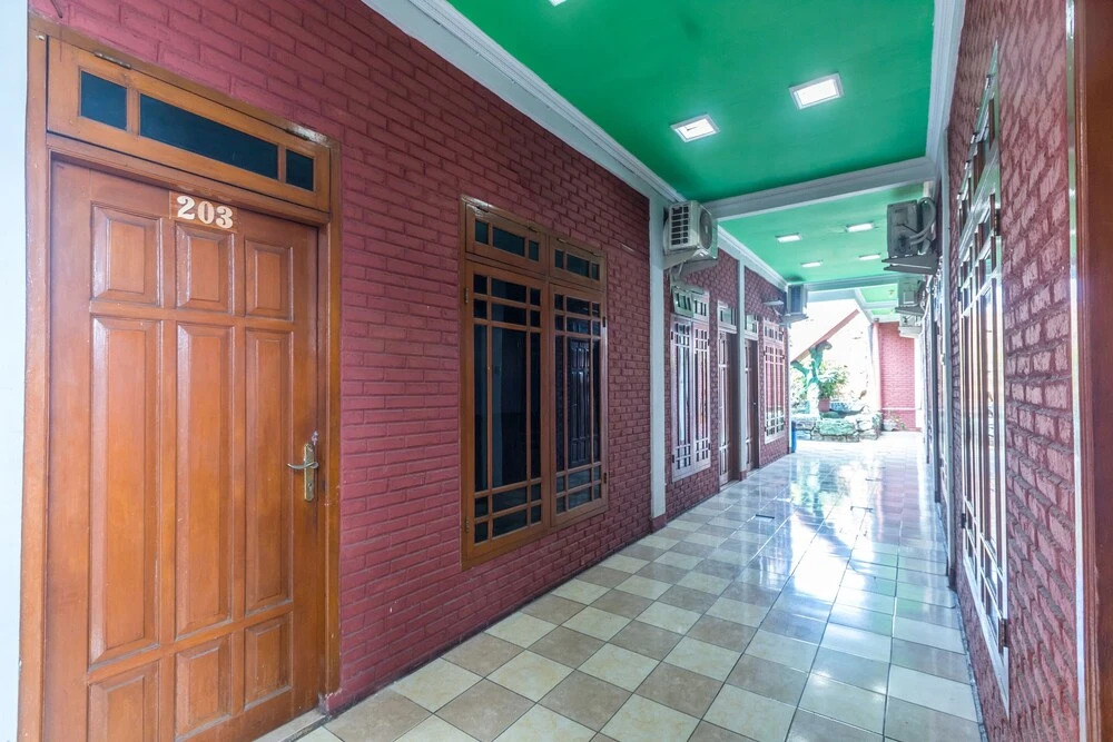 OYO 1424 Guntary Residence