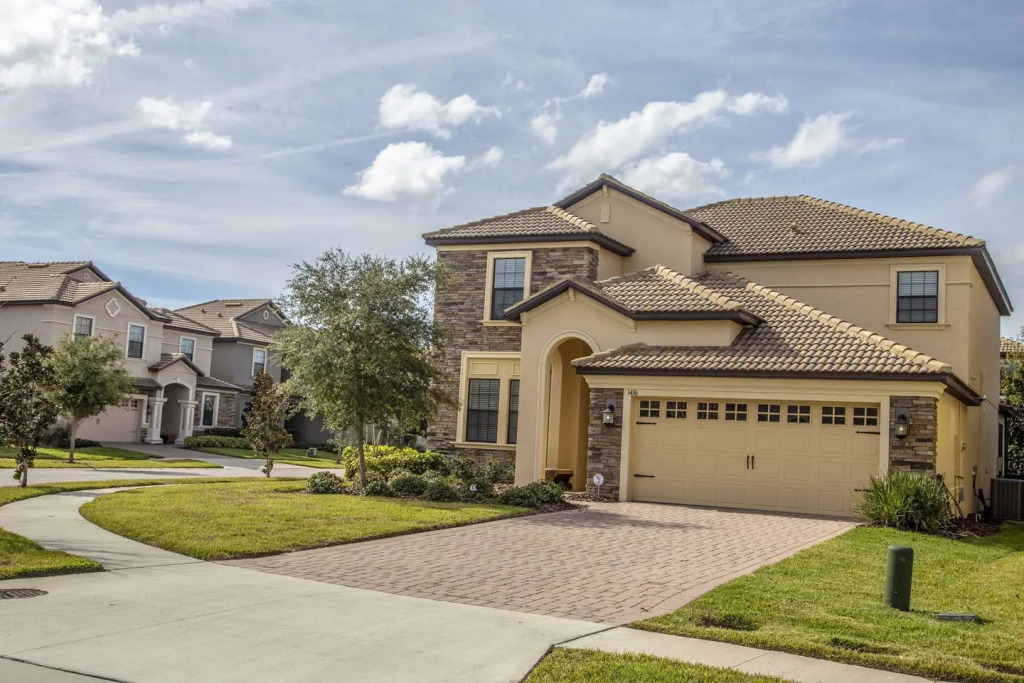 Stunning home at Champions Gate with private pool