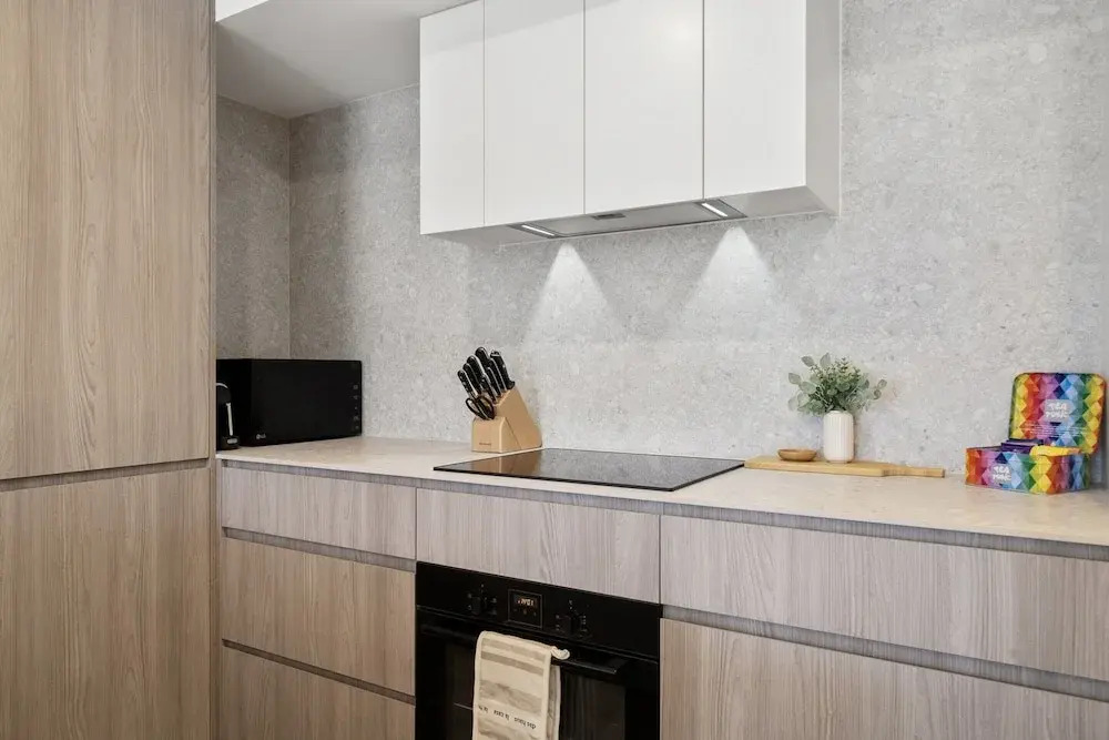Trendy 1-bed Retreat in Fremantle With Rooftop