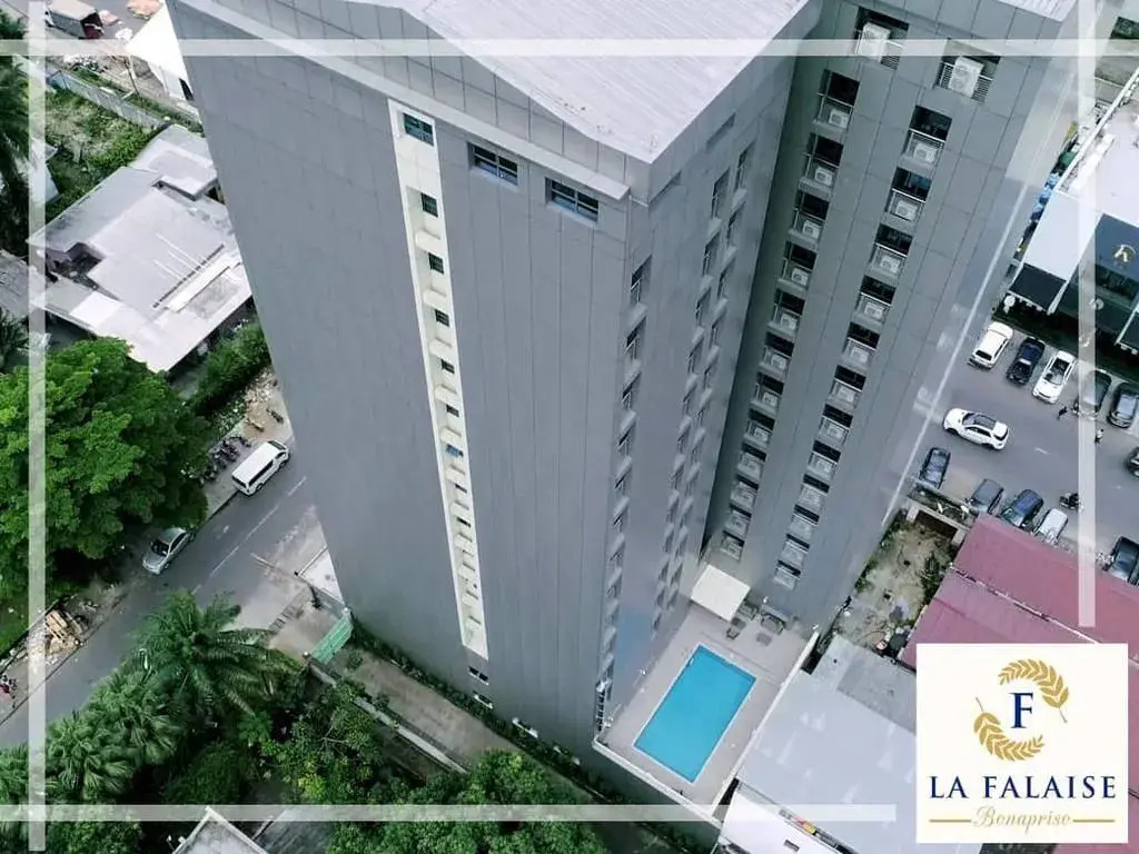 Hotel La Falaise Bonapriso