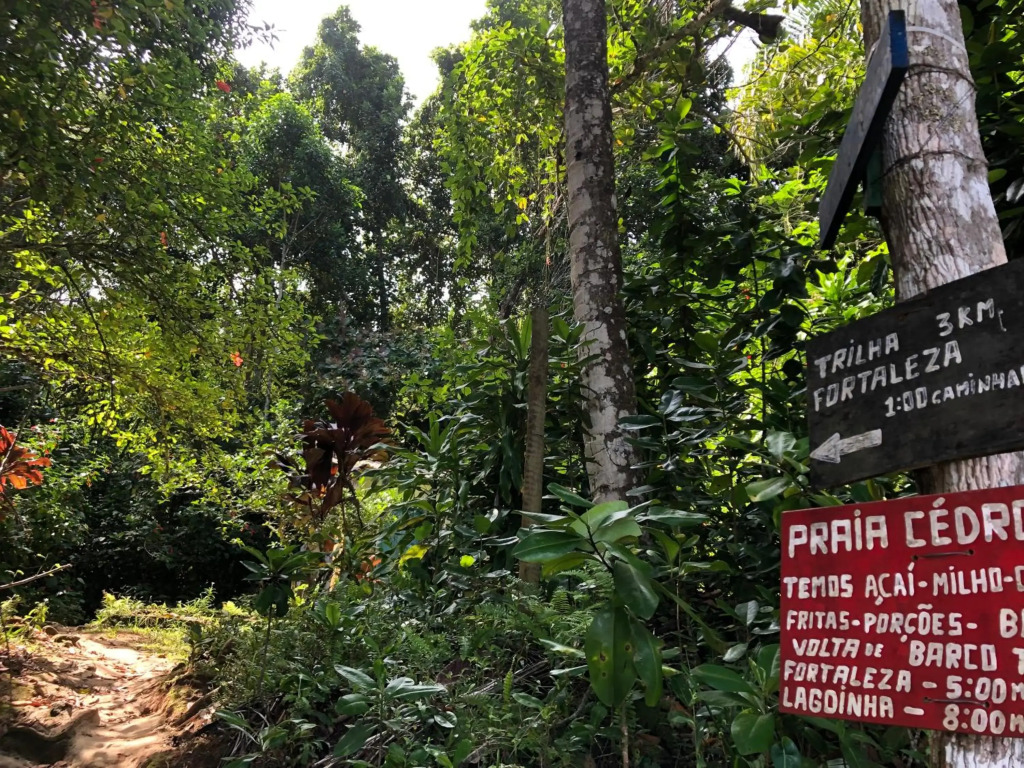 Casa da Vovó Vani - Praia da Lagoinha - Trilha das 7 Praias - Ubatuba