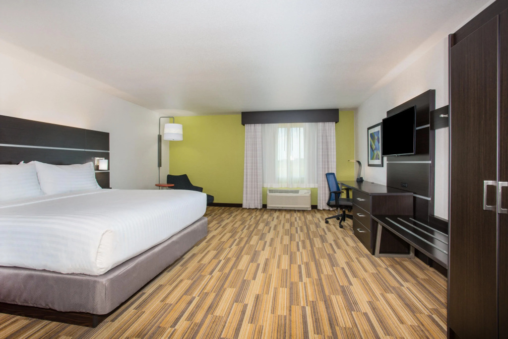 Holiday Inn Express & Suites - Rapid City - Rushmore South by IHG