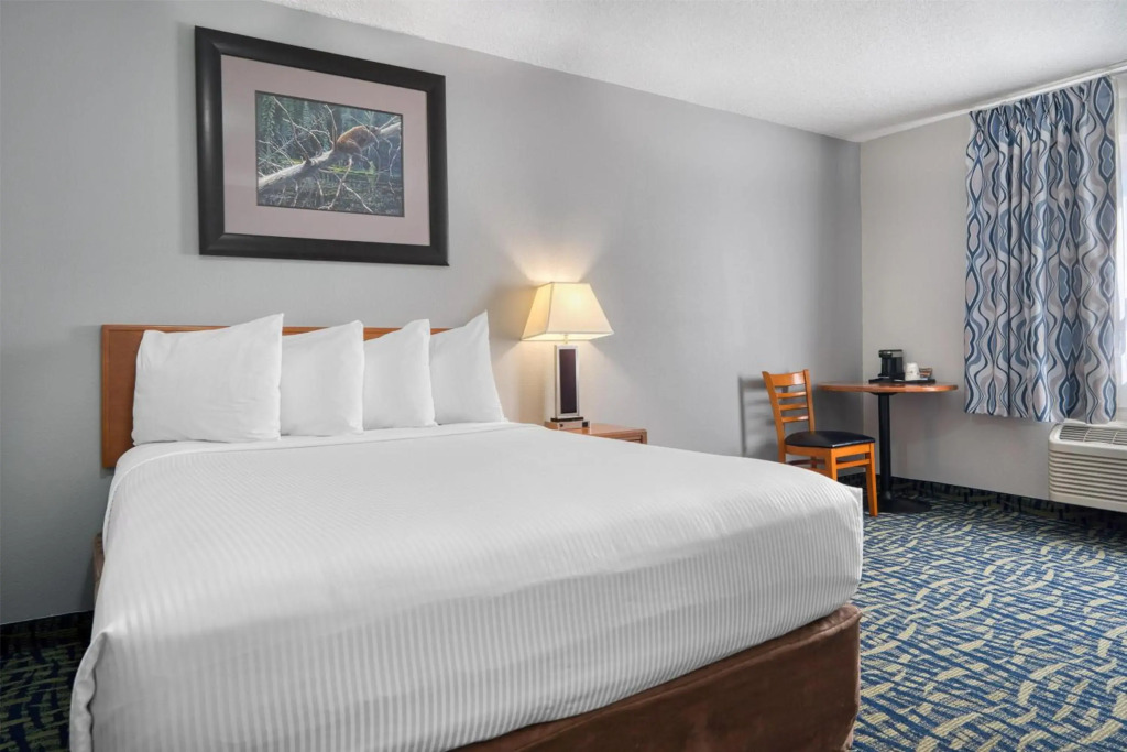 SureStay Plus Hotel by Best Western Lethbridge