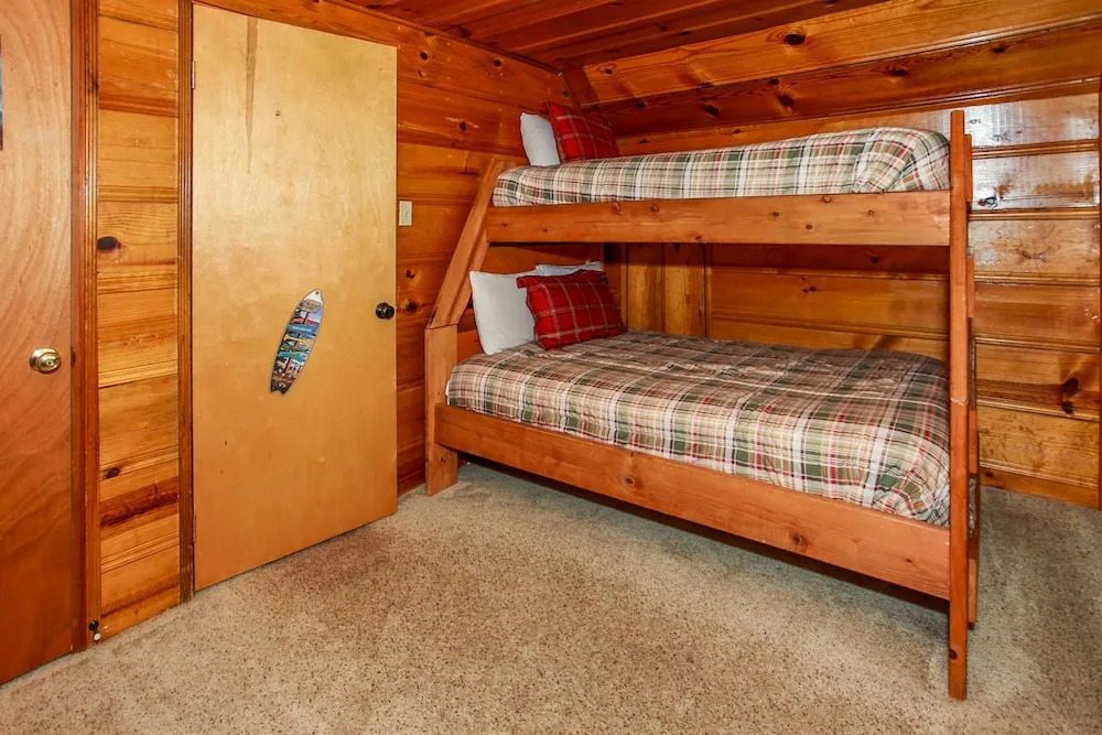 Bear Hug Hideaway