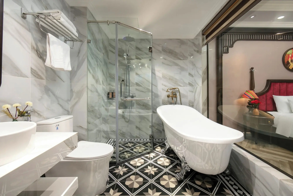 Acoustic Hotel & Spa