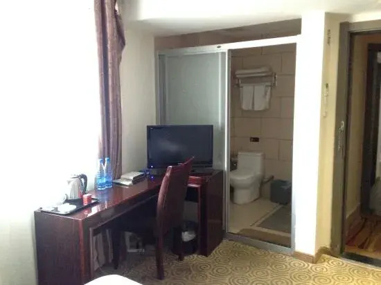 Chibi Telecom Times Hotel