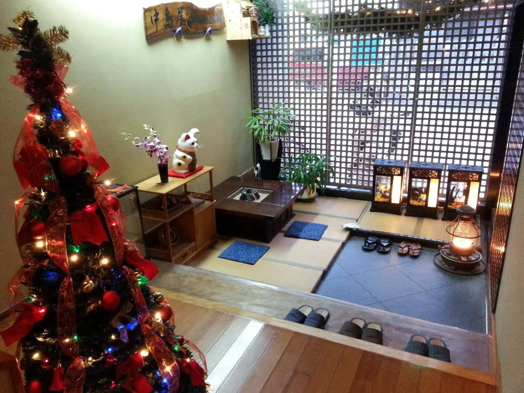 Dyeing and Hostel Nakashimaya - Female Only