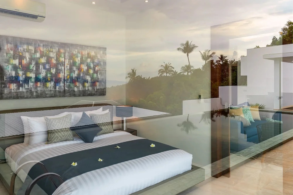 Villa Claire - Seaview Private Villa