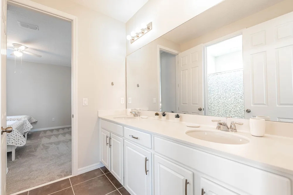 Brand New home 5Bdr 4.5Bath with Pvt pool