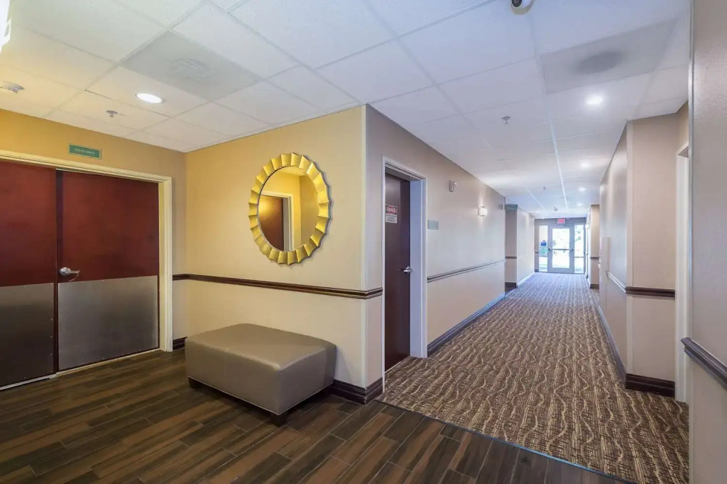 Comfort Inn and Suites Maingate South Davenport