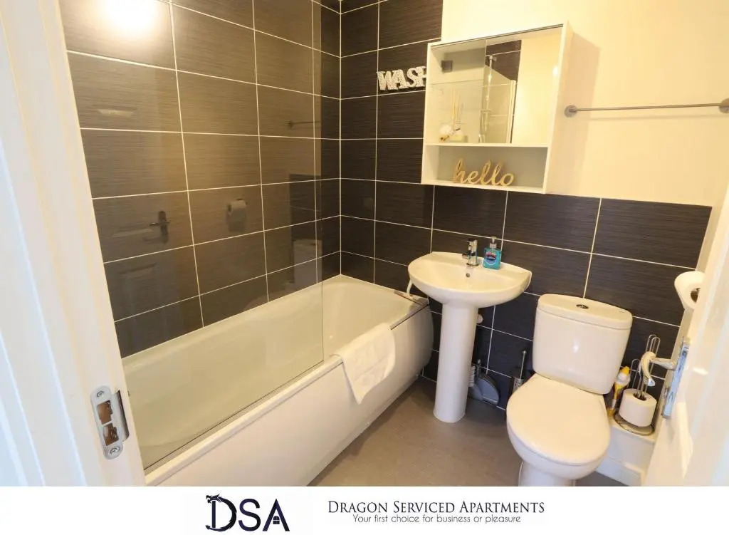 Birmingham Stunning Beauty 3 beds3 baths Homebase for NECAirport