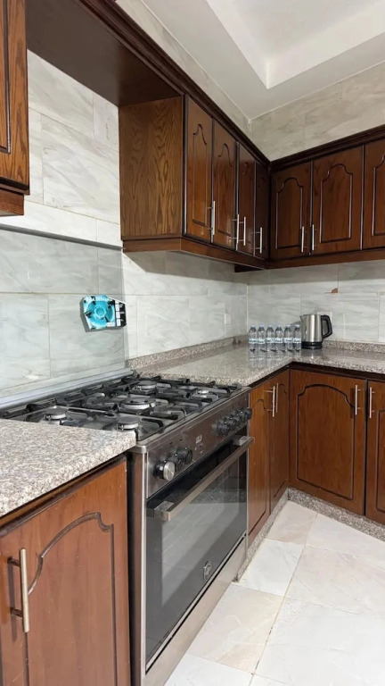 3bedroom Apartment Private Intrance 011