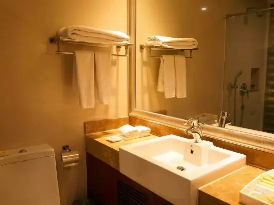 Dongguan Haixia Hotel