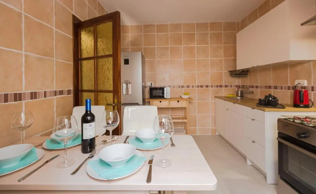 Alhaurin Old Town, Casa Flamingo, 2 bed apartment