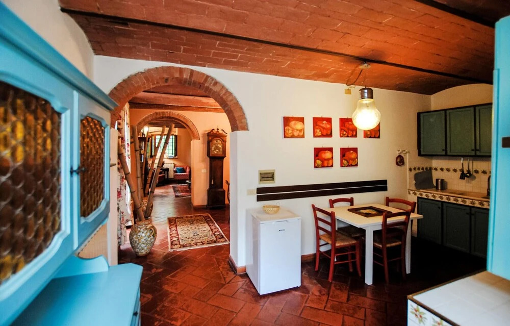 Beautiful Apartment in Molino del Piano With Wifi and 1 Bedrooms