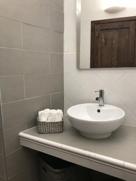 Apollo Studio Apartment