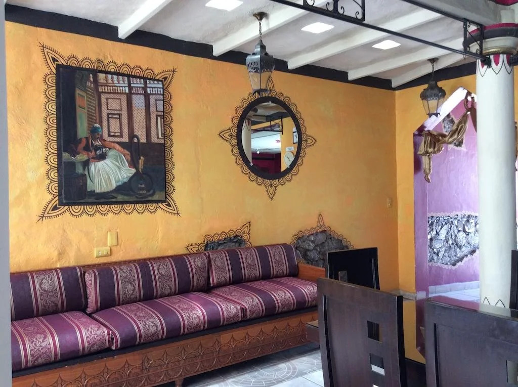 Hotel Casa Blanca