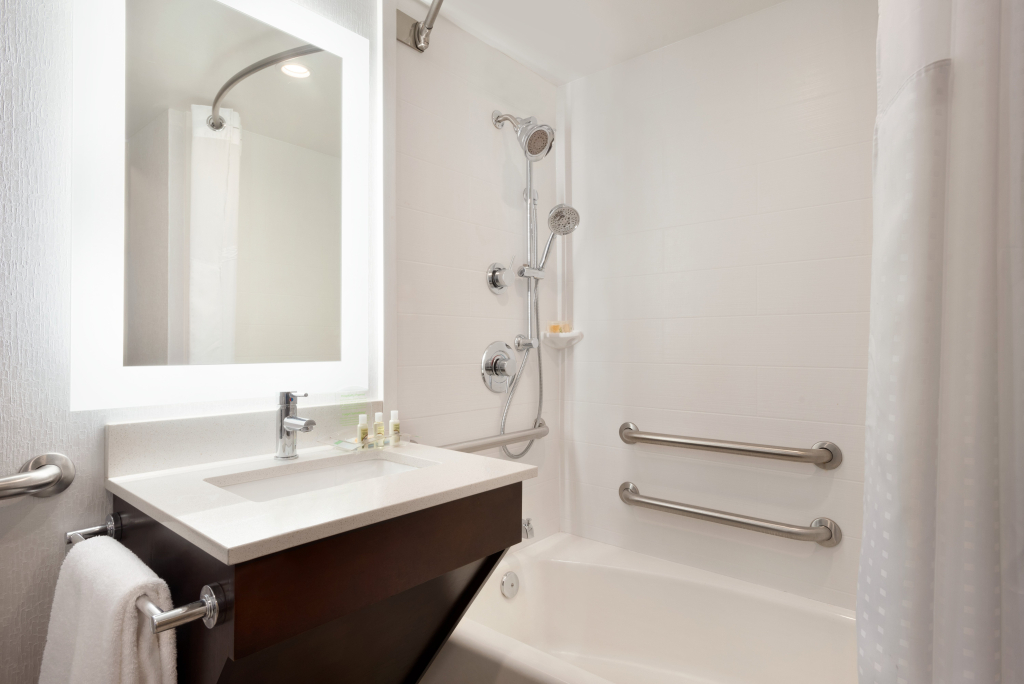 Holiday Inn Rock Island-Quad Cities by IHG