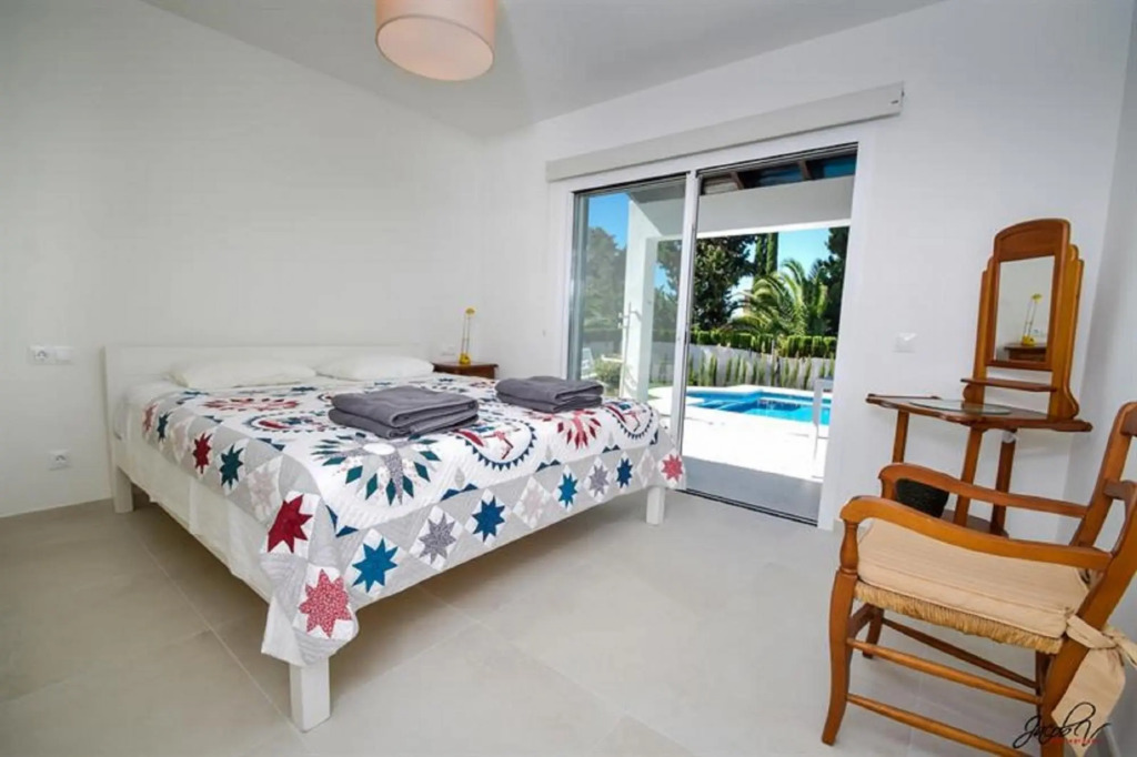 8738 - Great Villa Near Beach & Marbella