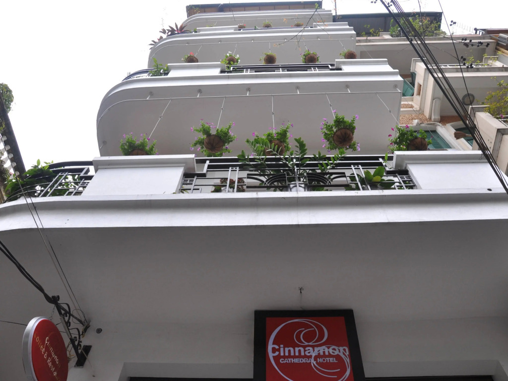Cinnamon Cathedral Hotel