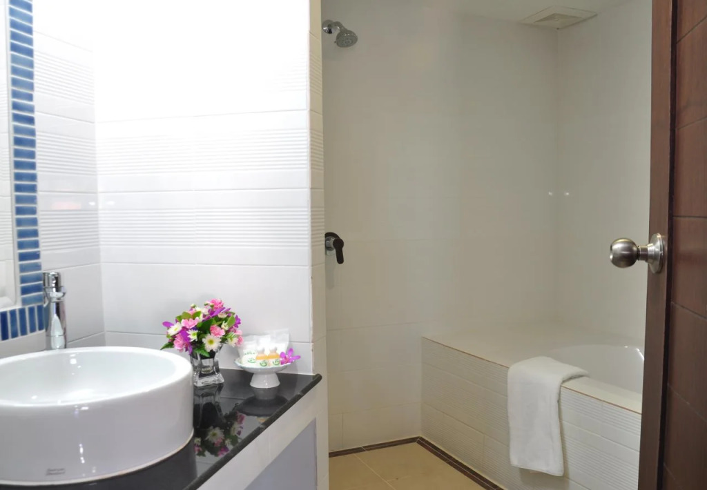 Mayflower Grande Chiang Mai