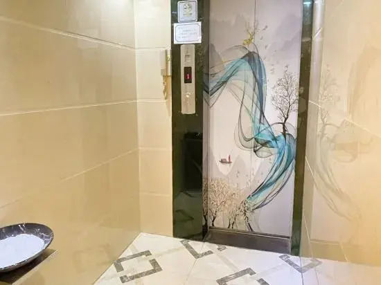 Kate Hotel (Guangzhou Dadao Yangxu Metro Station)