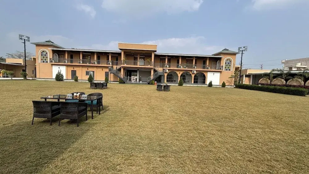 Pratap Mahal by Vihasta, Udaipur