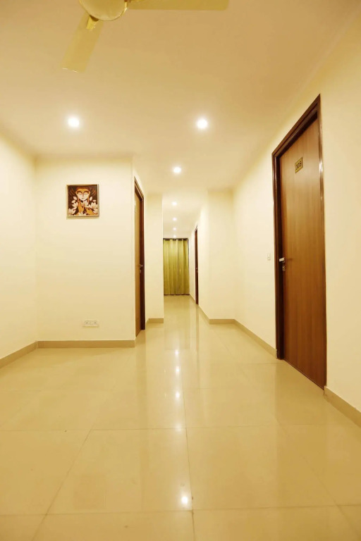 Airport Hotel Chanakya