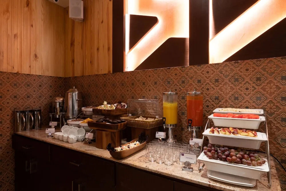 Divine Clarks Inn Suites