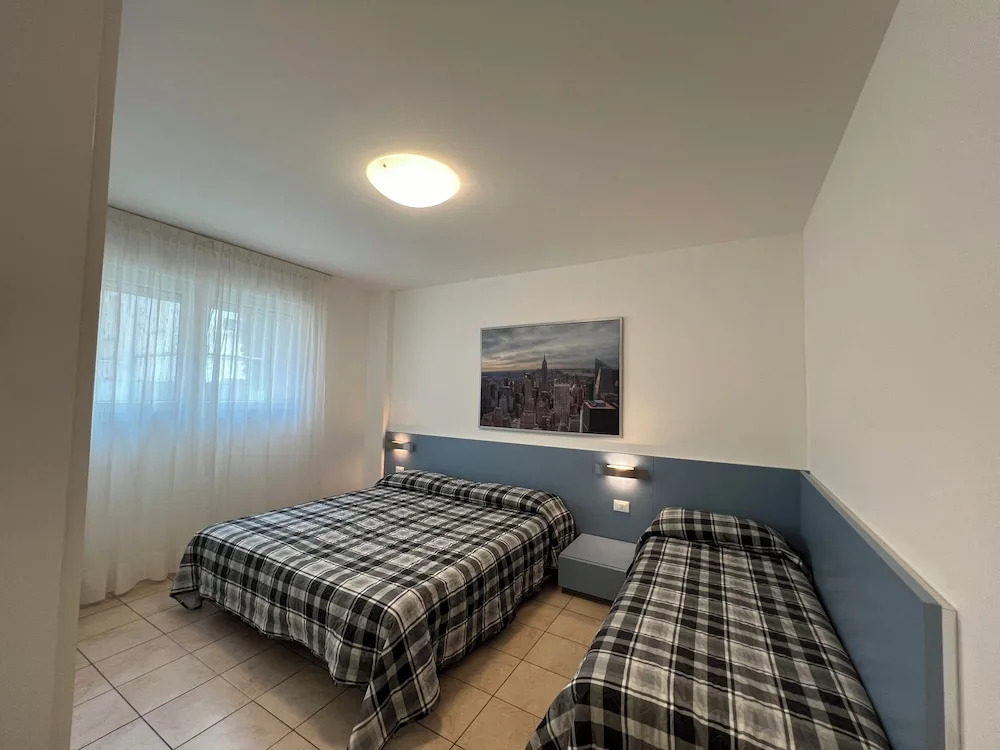 Modern Flat 50mt From the Beach