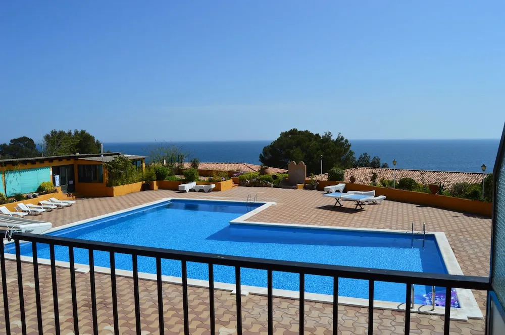 Appartements Méditerranéens Avec Piscine 03