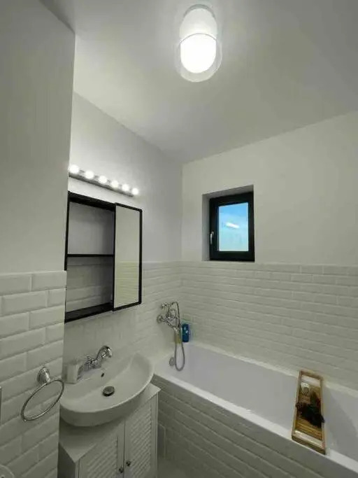 Modern 2-bedroom apartment in new residence
