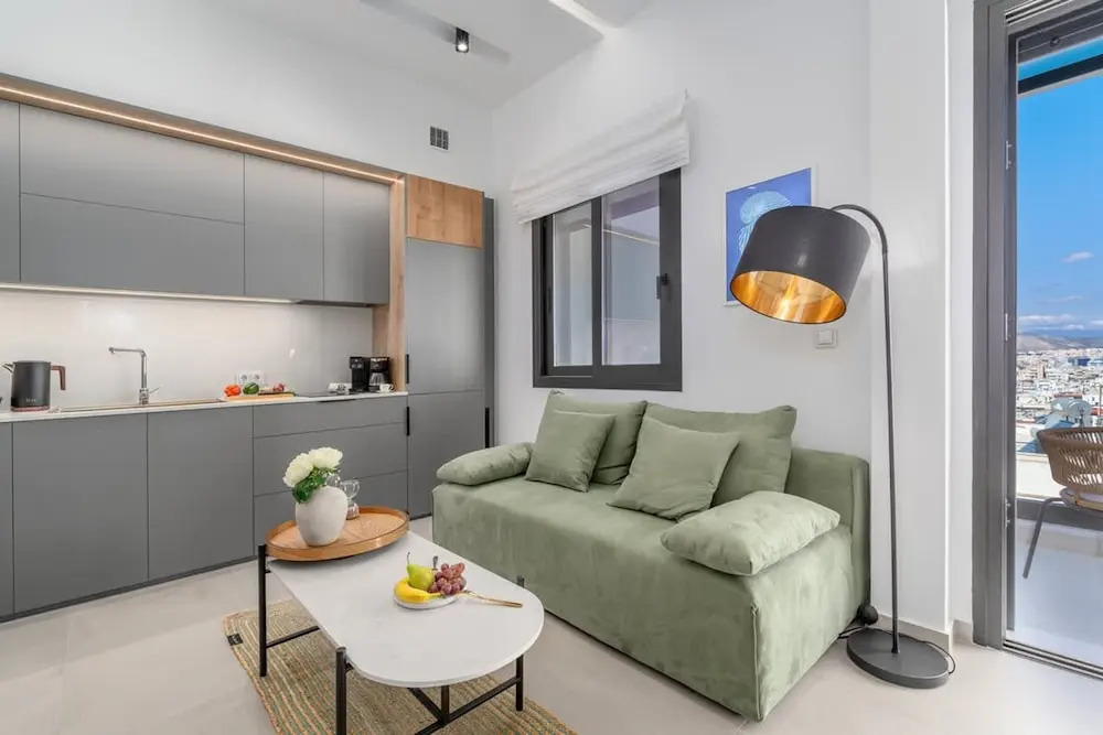 Green & Blue Castella Luxury Suites