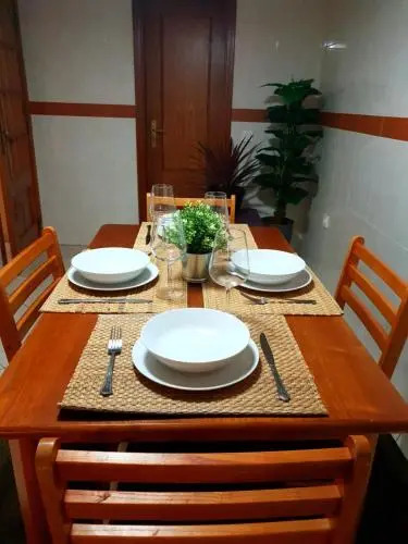 DOWNTOWN-GuestHouse