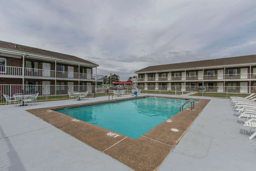 Rodeway Inn Jackson Northwest