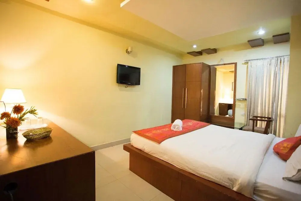 OYO 491 Apartment Hotel Namo Suites