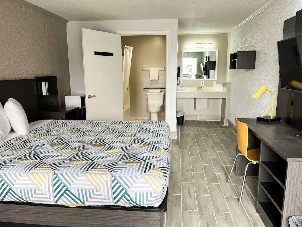 Motel 6 Cordele, GA