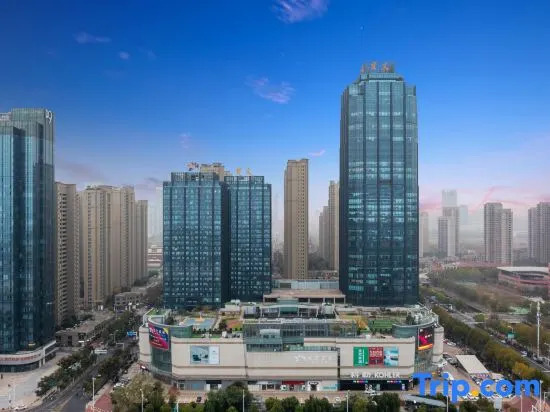 Jingji Bear E-Sports Hotel (Hefei Binhu Sunac Land)