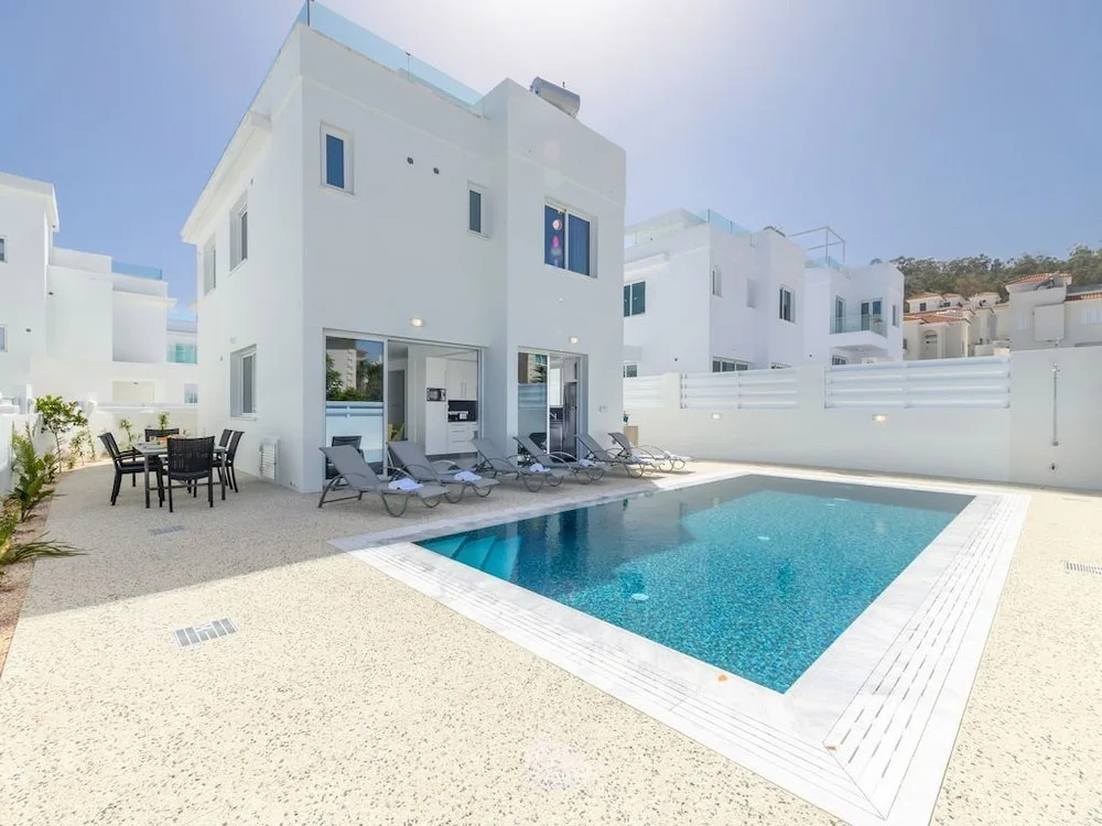 Green Bay Villa No14