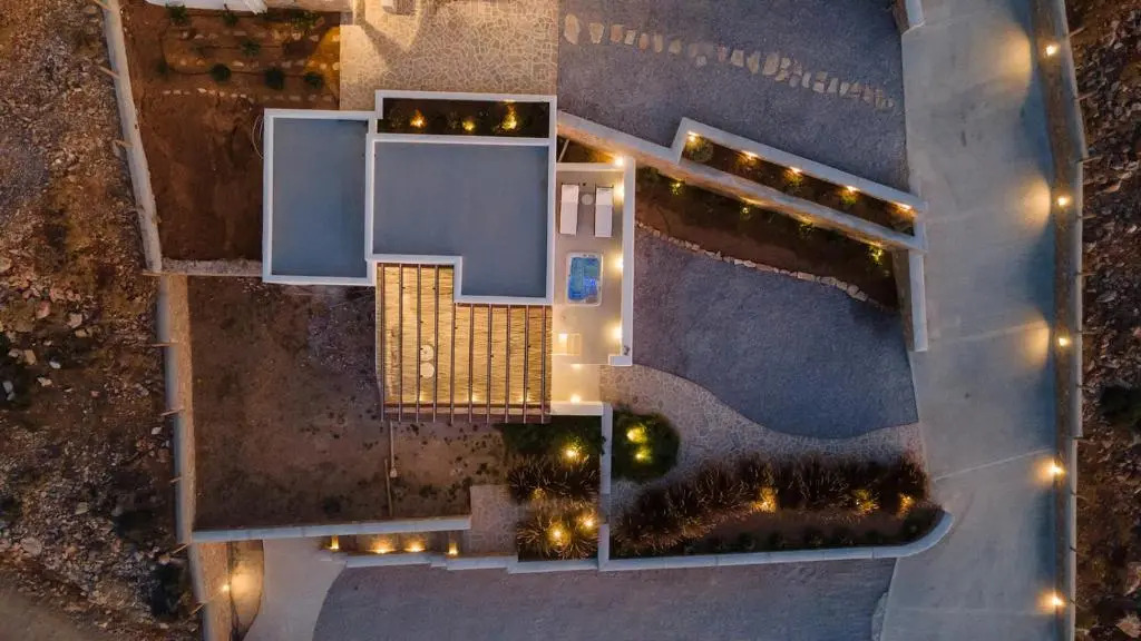 PhosAlos Apartments