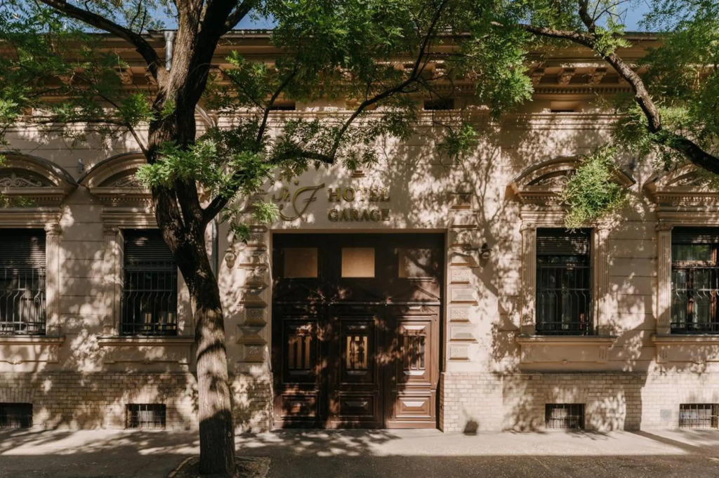 Szent János Hotel