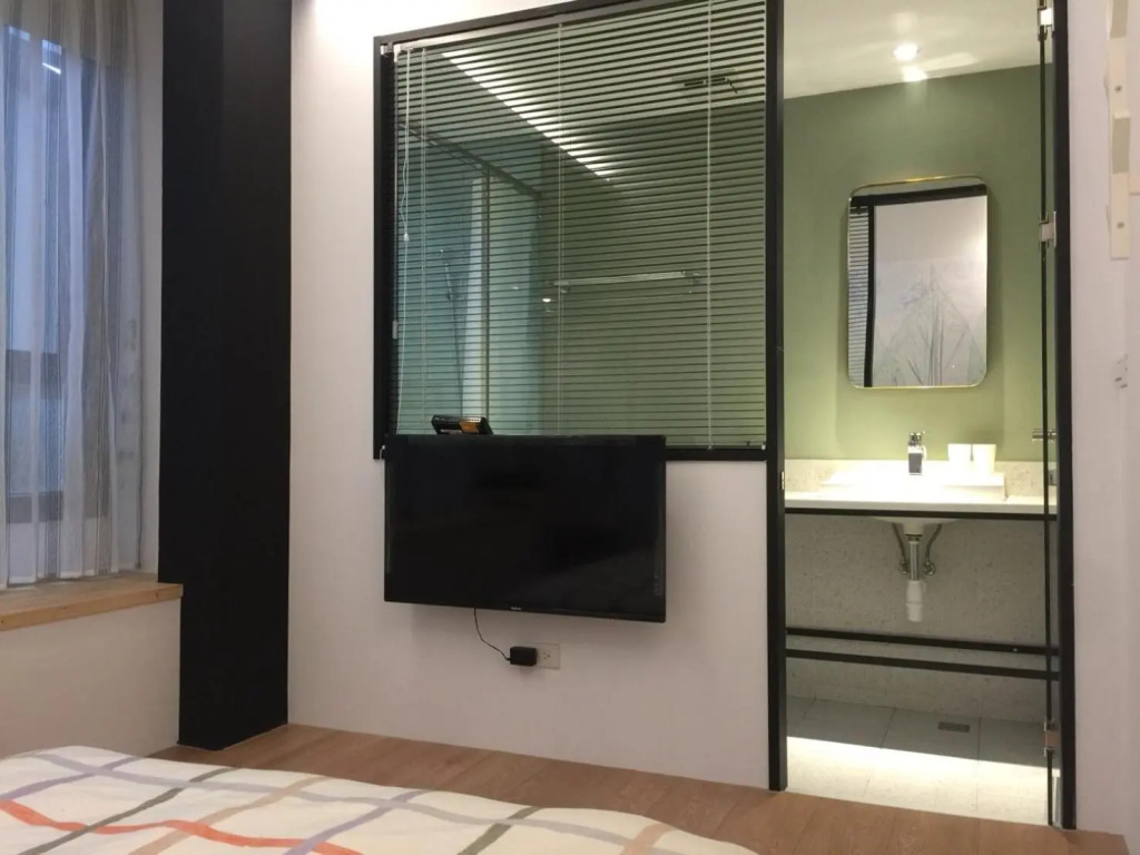 Ho.Me-Easyhouse -II