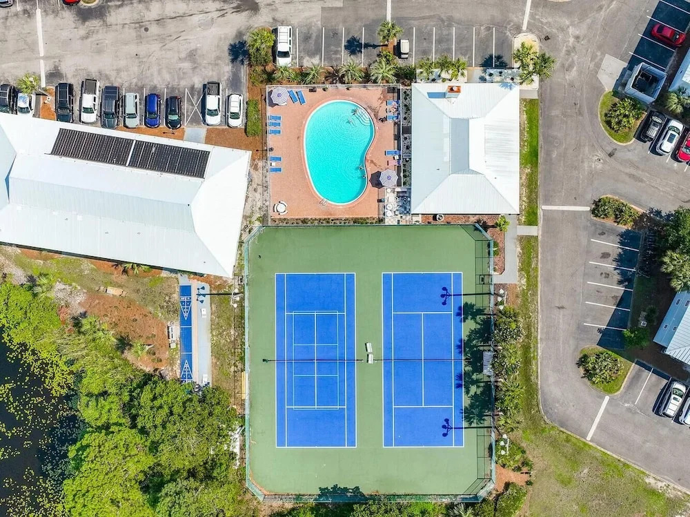 Beachside Villas 1123- A Sandy Carol