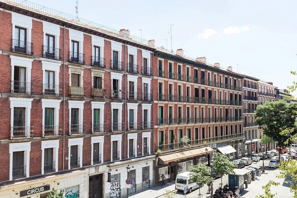 Stunning Urban Apt. Historic District - Sol