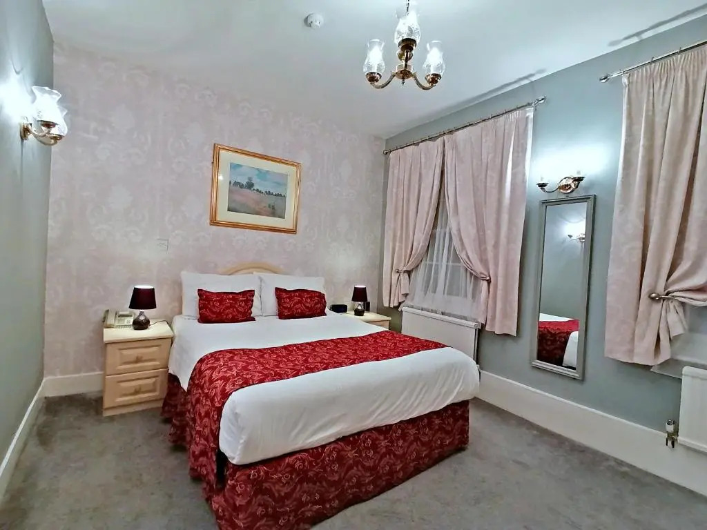The Gordon House Hotel