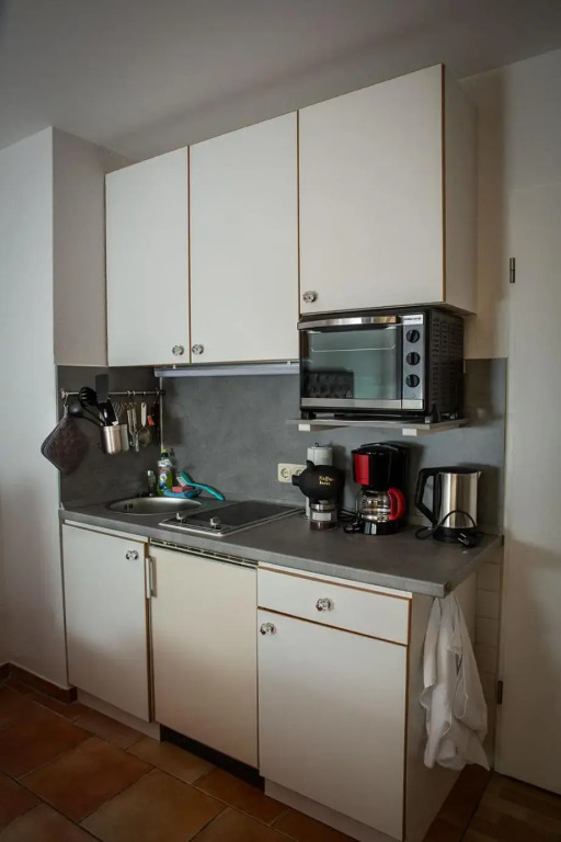 H&H Apartments im Herzen der Stadt super zentral ruhig mit Kochnischen Balkon oder Empore