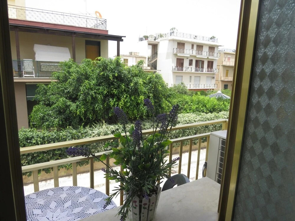 Apartment With one Bedroom in Avola, With Furnished Balcony and Wifi -